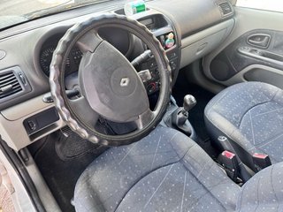 Renault Clio 2002