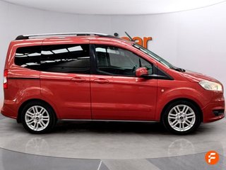 Ford Tourneo Courier 1.5 TDCi 70kW (95CV) Titanium