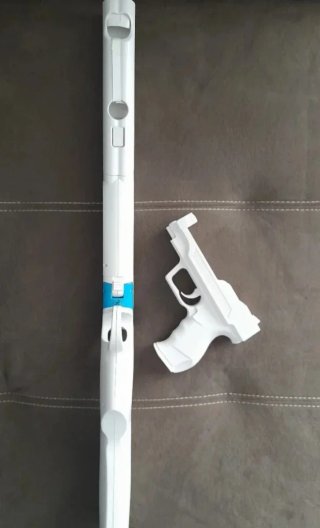 NUEVO. Wii y WiiU: Escopeta y Pistola