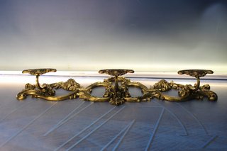 Perchero de bronce o latón estilo Peris Andreu.