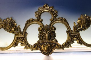 Perchero de bronce o latón estilo Peris Andreu.