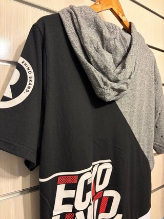 Camiseta con Capucha ECKO UNLTD - Nueva Talla L