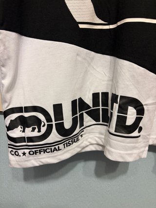 Camiseta con Capucha ECKO UNLTD - Nueva Talla L