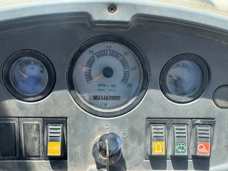 Retro mixta Komatsu