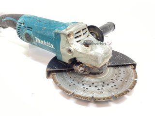 radial makita ga9050r