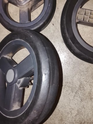 Ruedas Carro Oyster Zero con muy poco uso