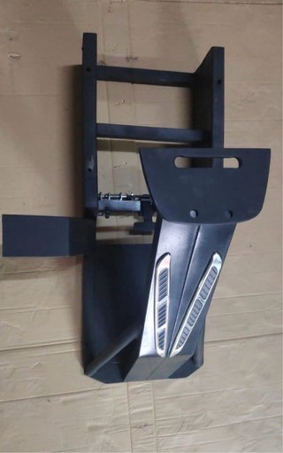 Cockpit de hierro para simulación. (sin sillón)
