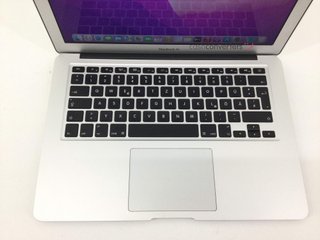 portatil apple apple macbook air core i5 1.8 13 (2017) (a1466)