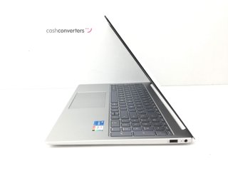 pc portatil hp 15-fd0213ns