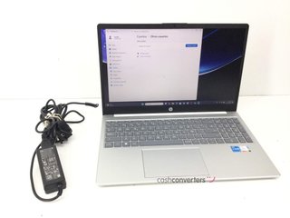pc portatil hp 15-fd0213ns