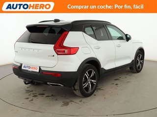 Volvo XC40 2.0 D4 R-Design AWD