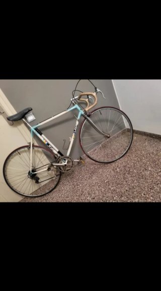 Bicicleta clásica de carretera mm Lasa bidasoa