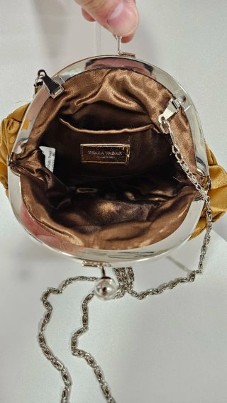 Bolso clutch Teria Yabar