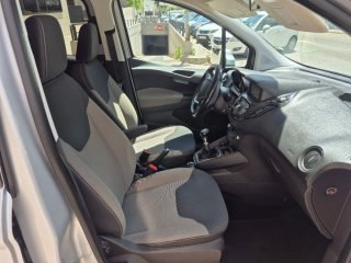 Transit Courier gasolina 2019