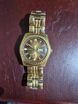 Reloj Rado Purple Sabre chapado en Oro