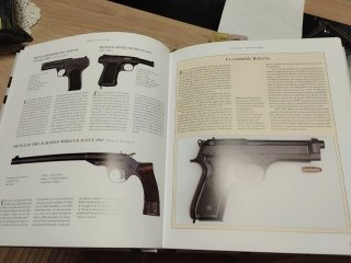 Libro Historia de las armas,susaeta,nuevo