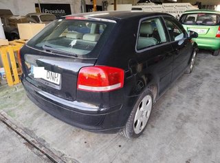Audi 0281011832 centralita motor uce a3 - 2 227816