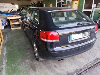 Audi 0281011832 centralita motor uce a3 - 2 227816