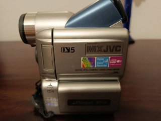 Videocámara JVC DV5 Plata y Negra Con funda
