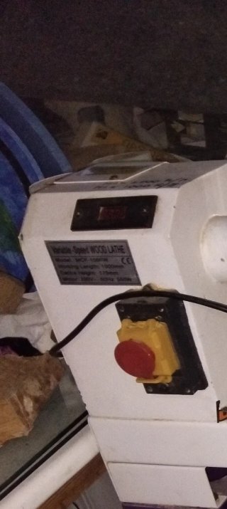 Torno copiador de madera 1000W + gubias