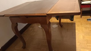 Mesa de comedor de madera maciza extensible