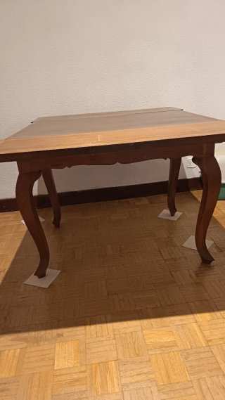 Mesa de comedor de madera maciza extensible