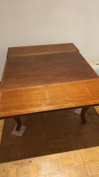 Mesa de comedor de madera maciza extensible