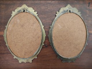 2 Antiche Tele in Seta Italiana con Cornice in Metallo