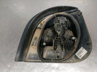 Piloto tras izq renault 7700428054 megane i 454194