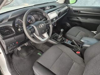 TOYOTA HILUX TOYOTA HILUX 2.4D 150 CV CESTA ELEVADORA