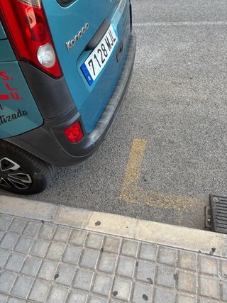 Se vende furgoneta Renault kangoo 275000km