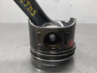 PISTON MERCEDES-BENZ VITO BASIC-KOMBI (639) D-646