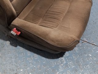 ASIENTO DELANTERO IZQUIERDO PEUGEOT 405 BERLINA