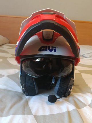 Casco GIVI X33