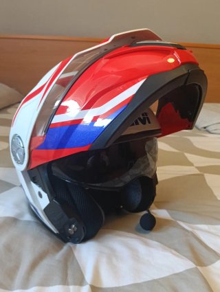 Casco GIVI X33