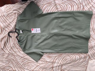 Vestido Lefties verde oliva talla S