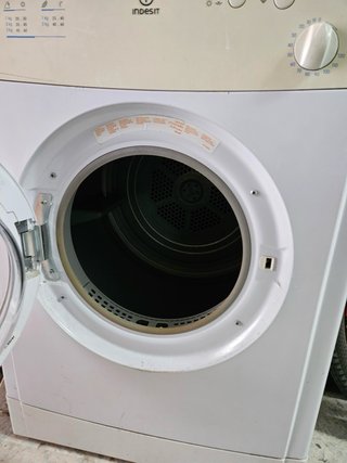 Secadora Indesit 6kg Condensación