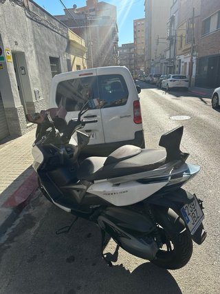 Kymco Xciting 400cc Automática