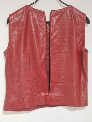 Chaleco Top Burdeos de piel de Toypes, Talla L