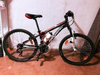 Bicicleta Megamo 24 Negra y Roja