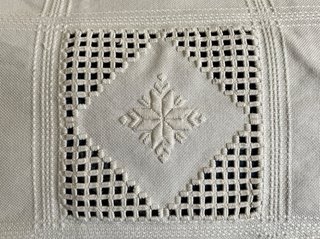 Centrotavola Runner Vintage Ricamo a Mano