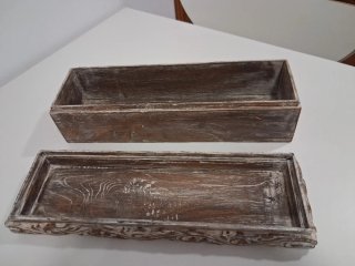 Caja de madera decorada
