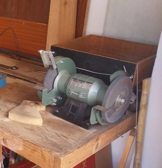 Amoladora de banco SCARFER
