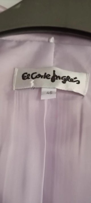 Chaqueta tipo Chanel ⬛ 130 euros