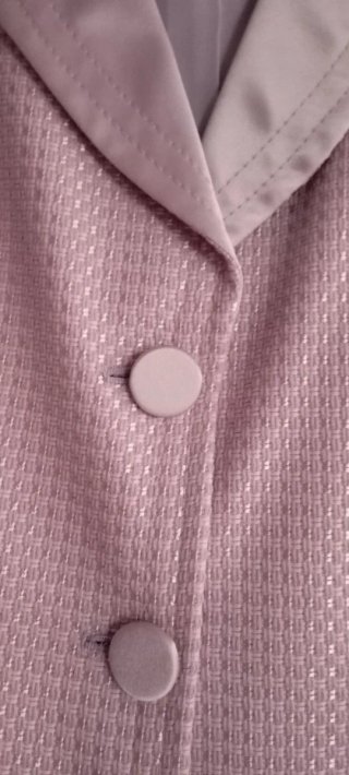 Chaqueta tipo Chanel ⬛ 130 euros
