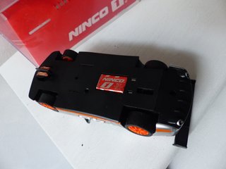 SCALEXTRIC -  CHEVROLETTE CAMARO ( 55057 ) EN CAJA