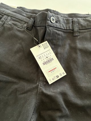 Bermudas Zara Negra Talla 42