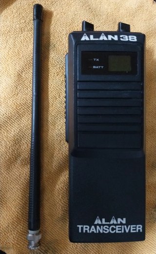 Radio Portátil ALAN 38 Transceiver