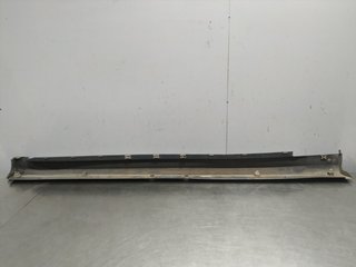 FALDON LATERAL MERCEDES-BENZ CLASE B (BM 245) 640