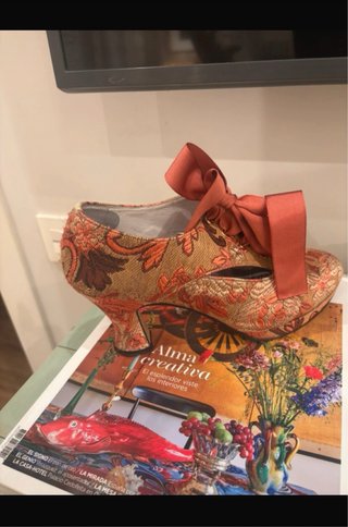 Traje de Fallera T 36, tela tapicería